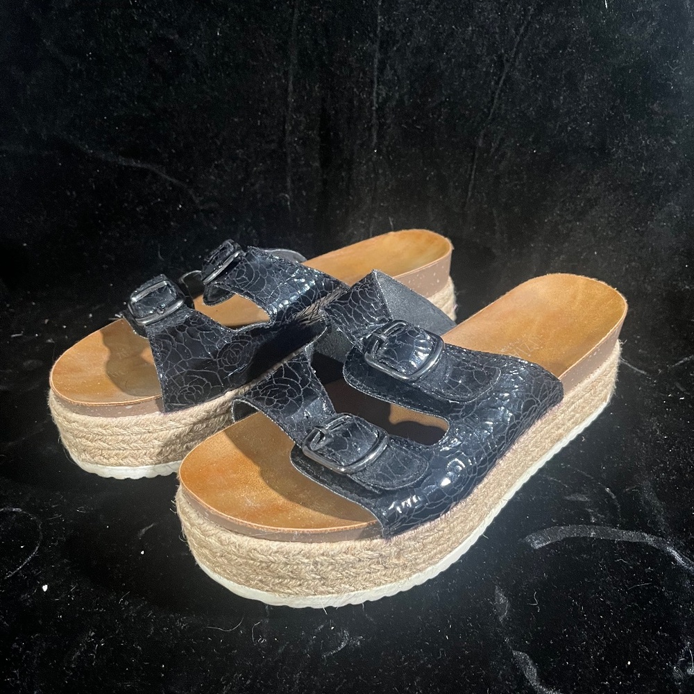 Patrizia By Spring Step Platform Sandals